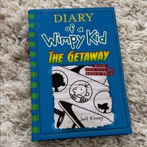 Yellow Diary of a Wimpy Kid: The Getaway